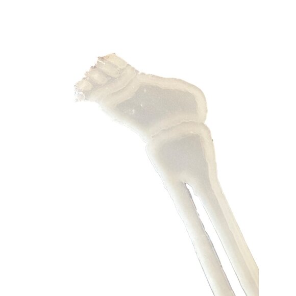 Halloween Glow-In-The-Dark Skeleton Decoration Moveable limbs - Picture 2 of 4